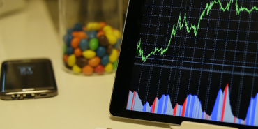 pexels-burak-the-weekender-186464